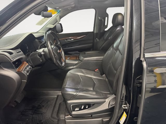 Used 2018 Cadillac Escalade ESV Luxury AWD/4WD image 8