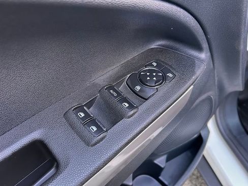 Used 2020 Ford EcoSport Titanium image 26