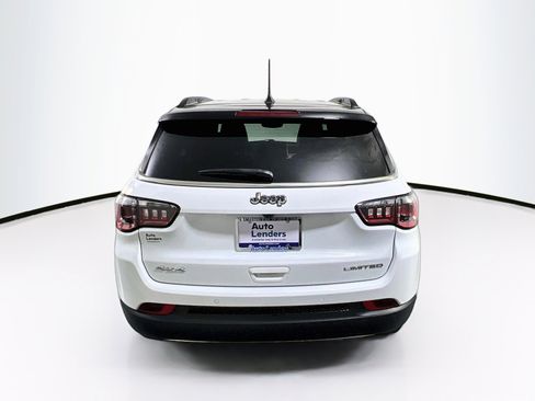 Used 2023 Jeep Compass Limited AWD/4WD image 6