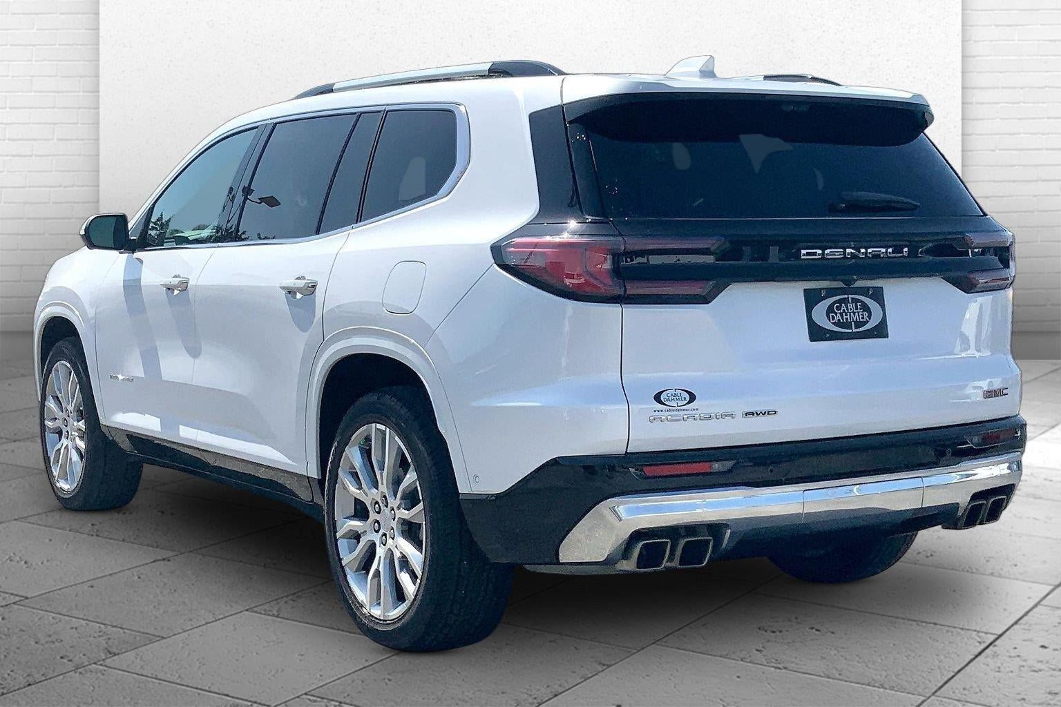 Used 2024 GMC Acadia Denali w/ Super Cruise Package AWD/4WD image 10