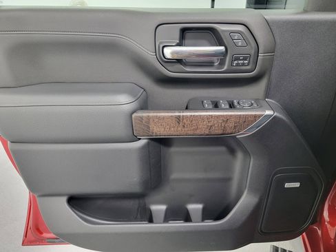 Used 2022 GMC Sierra 2500 Denali w/ Denali Ultimate Package image 18