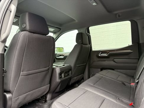 Certified 2024 Chevrolet Silverado 1500 LT Trail Boss w/ Convenience Package II AWD/4WD image 33