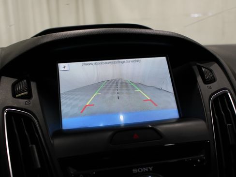 Used 2017 Ford Focus RS image 18