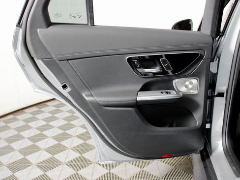 Certified 2026 Mercedes-Benz GLC 300 4MATIC image 26