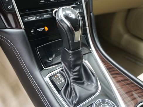 Used 2018 INFINITI Q50 Luxe w/ Essential Package (3.0T Luxe) RWD image 21