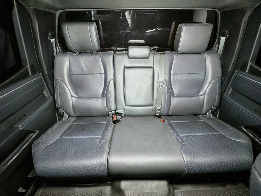 Used 2022 Toyota Tundra Platinum w/ Advanced Package AWD/4WD image 13
