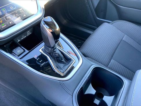 Certified 2025 Subaru Outback Premium image 18