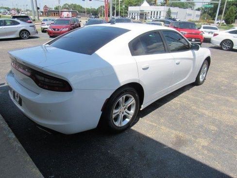 Used 2022 Dodge Charger SXT w/ Leather Interior Group RWD image 5