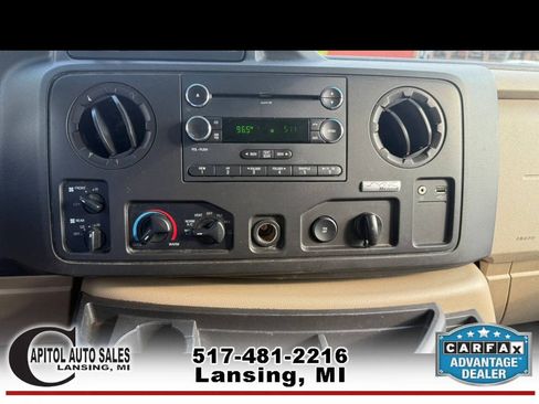 Used 2013 Ford E-150 and Econoline 150 Wagon RWD image 24