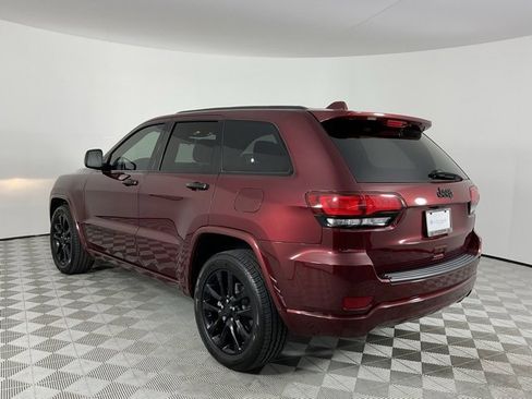 Used 2021 Jeep Grand Cherokee Laredo X image 7