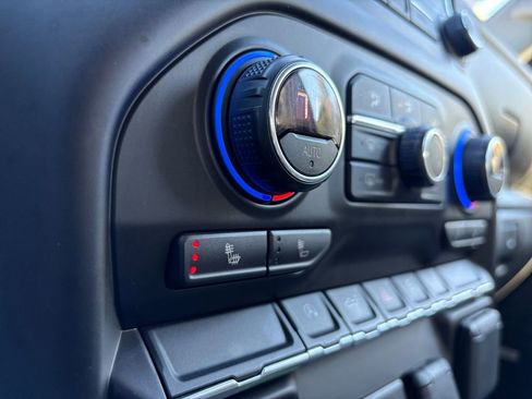 Used 2019 Chevrolet Silverado 1500 RST w/ All-Star Edition image 5