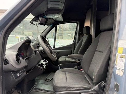 Used 2019 Mercedes-Benz Sprinter 170 image 7