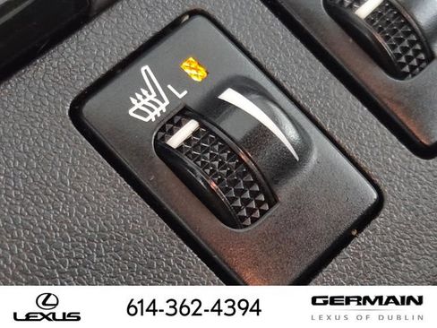 Used 2014 Toyota Highlander XLE AWD/4WD image 32