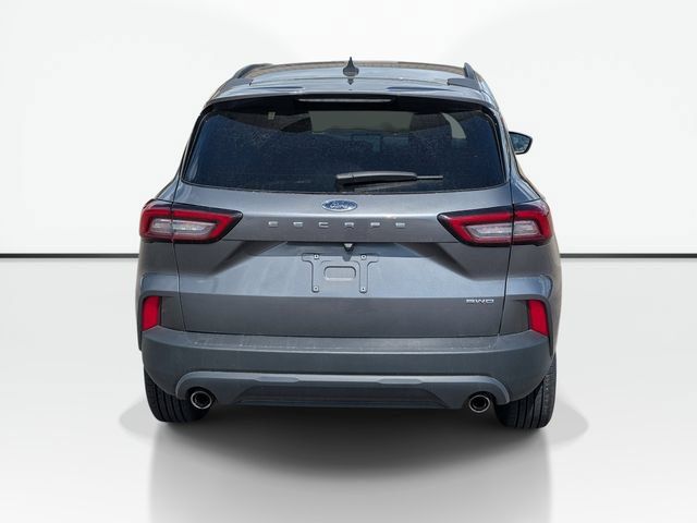 Used 2025 Ford Escape ST-Line Select AWD/4WD image 8
