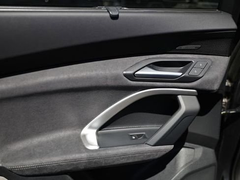 New 2026 Audi SQ5 Premium Plus image 24