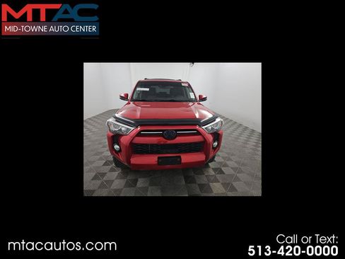 Used 2020 Toyota 4Runner SR5 Premium w/ Moonroof Package AWD/4WD image 1