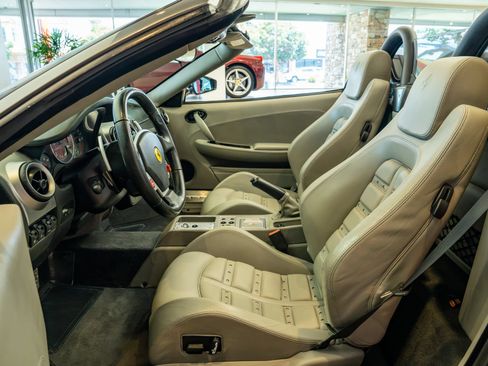 Used 2005 Ferrari F430 Spider RWD image 10