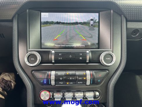 Used 2019 Ford Mustang GT Premium w/ GT Performance Package RWD image 7