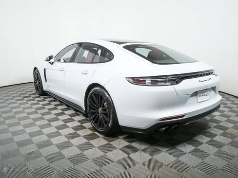 Certified 2023 Porsche Panamera GTS image 3