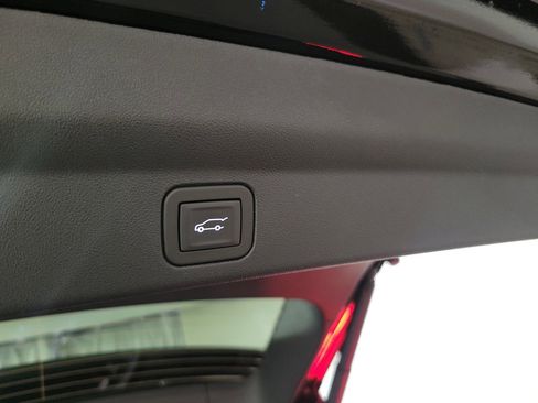 New 2025 Cadillac Escalade IQ Luxury 2 image 16