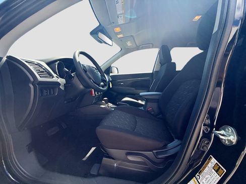 New 2026 Mitsubishi Outlander Sport LE AWD/4WD image 22