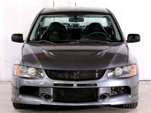 Used 2006 Mitsubishi Lancer Evolution IX image 5