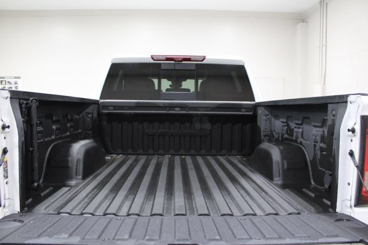 Used 2023 GMC Sierra 1500 Denali w/ Denali Reserve Package AWD/4WD image 14
