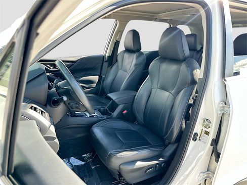 Used 2020 Subaru Forester Limited w/ Popular Package #3 image 22