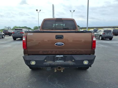 Used 2011 Ford F250 Lariat w/ Lariat Interior Pkg AWD/4WD image 4