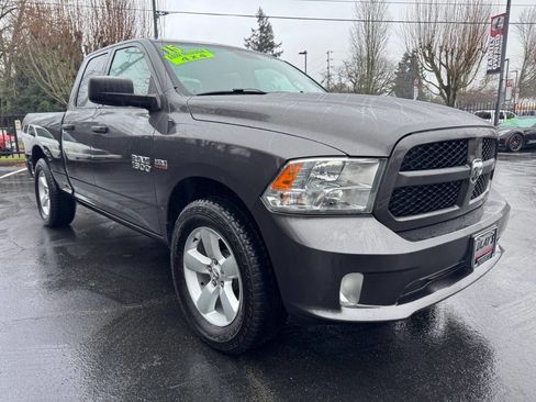 Used 2015 RAM 1500 Express image 6