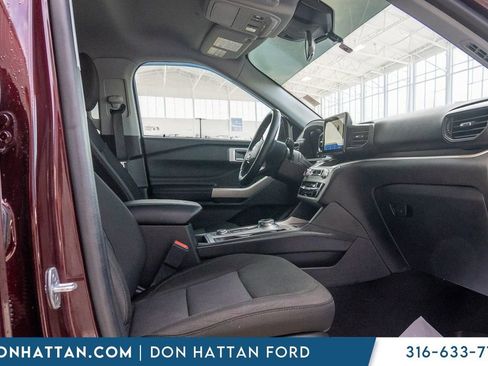 Used 2022 Ford Explorer XLT w/ Class IV Trailer Tow Package image 25