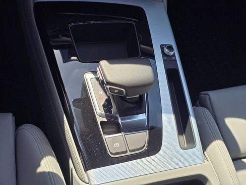 Certified 2024 Audi Q5 2.0T Premium Plus image 23