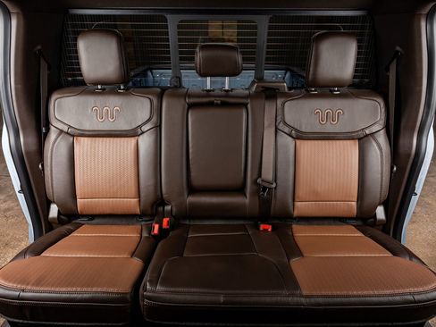 Used 2026 Ford F250 King Ranch w/ Chrome Package image 32