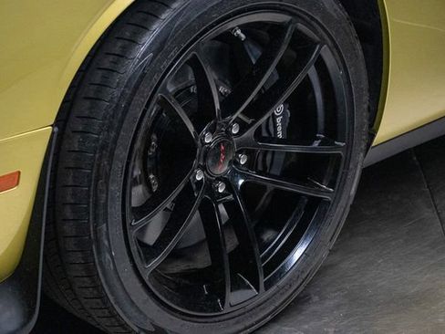 Used 2020 Dodge Challenger R/T Scat Pack w/ Dynamics Package RWD image 8