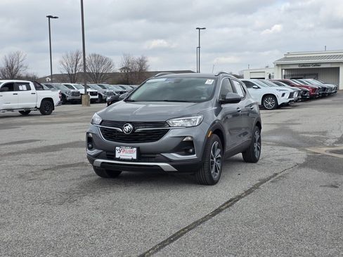 Used 2021 Buick Encore GX Select image 3