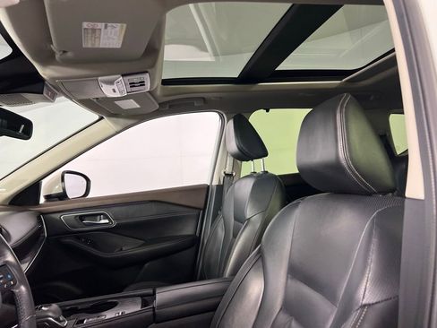 Used 2023 Nissan Rogue Platinum image 26