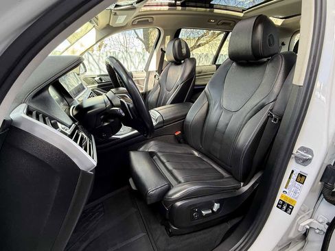 Used 2020 BMW X7 xDrive40i w/ Premium Package image 4