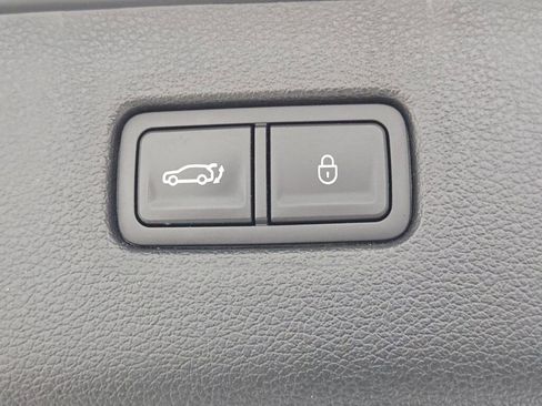 Used 2024 Genesis GV80 2.5T image 19