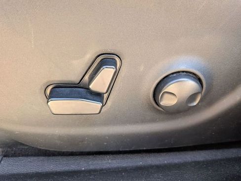 Certified 2023 Jeep Cherokee Altitude Lux image 13