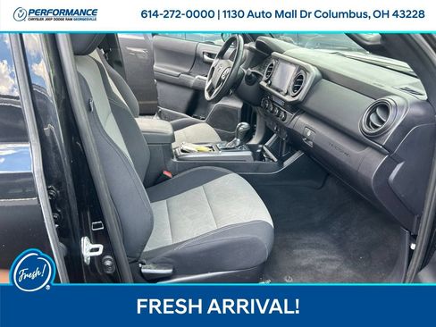 Used 2021 Toyota Tacoma TRD Sport AWD/4WD image 25