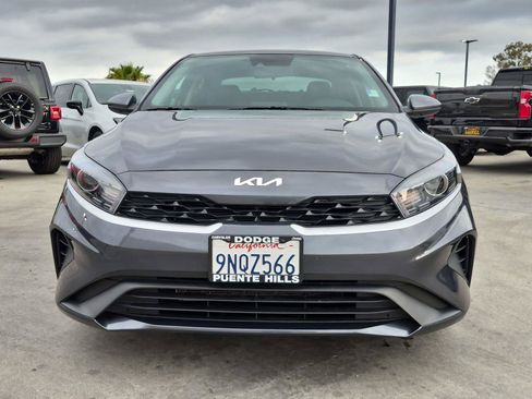 Used 2024 Kia Forte LX FWD image 2