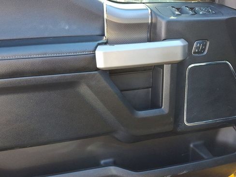 Used 2016 Ford F150 Lariat w/ Equipment Group 502A Luxury image 13