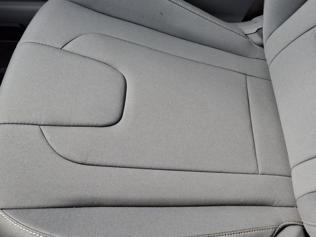 Certified 2026 Hyundai Elantra Sport FWD image 24