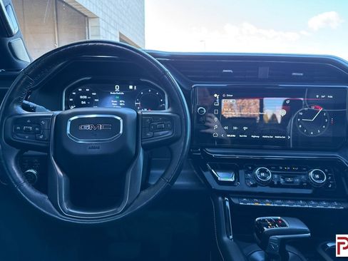 Used 2022 GMC Sierra 1500 AT4X image 15