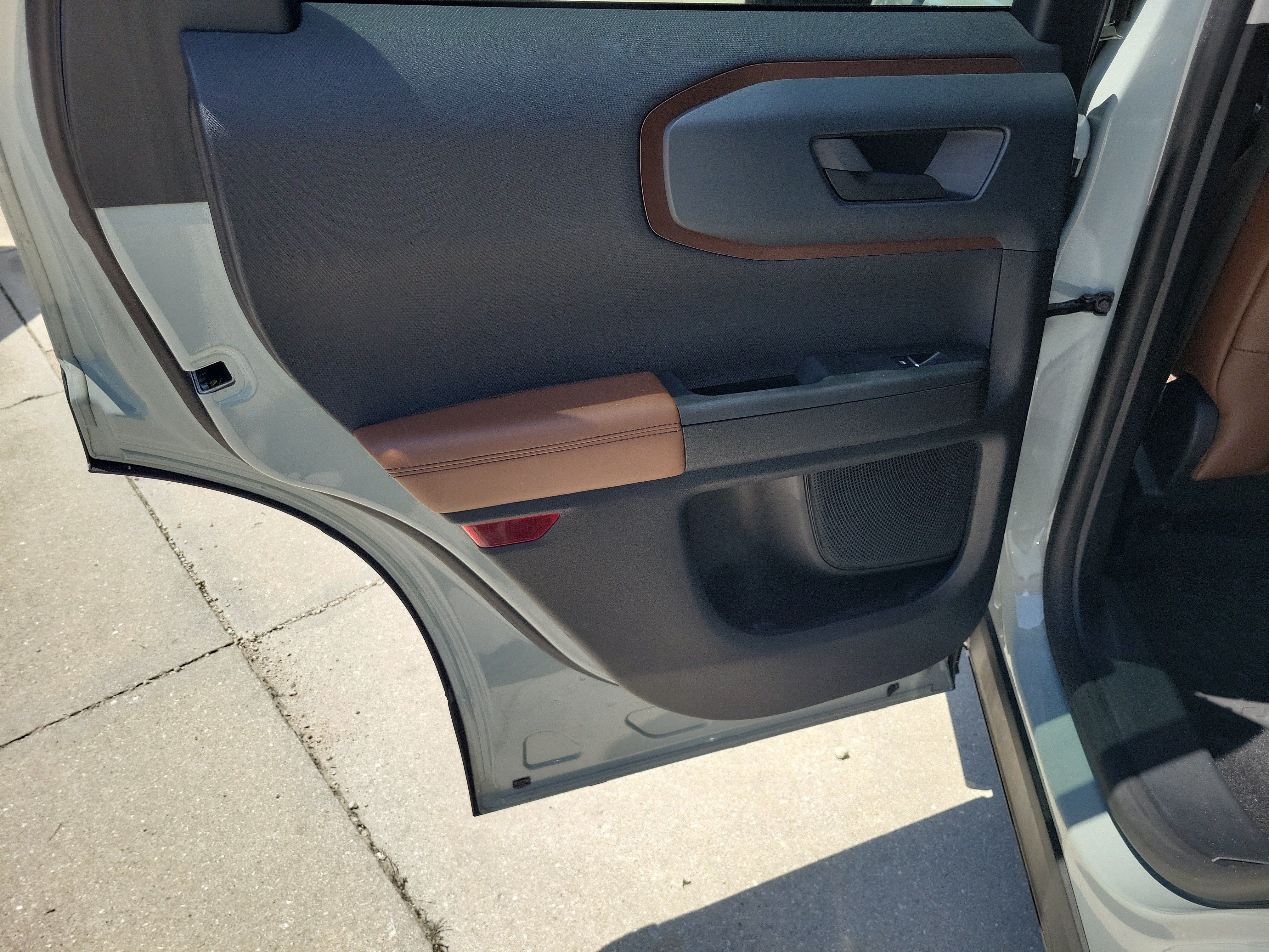 Used 2021 Ford Bronco Sport Outer Banks AWD/4WD image 12