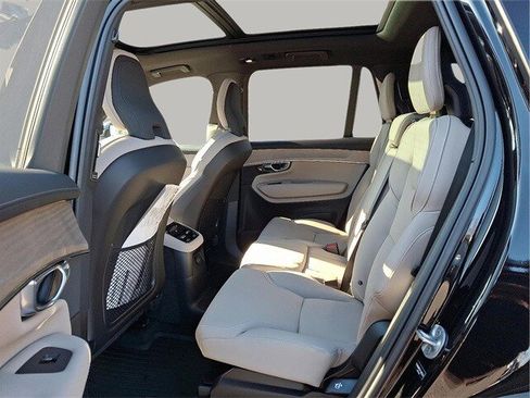 New 2026 Volvo XC90 T8 Plus image 6