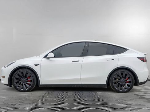 Used 2022 Tesla Model Y Performance AWD/4WD image 7