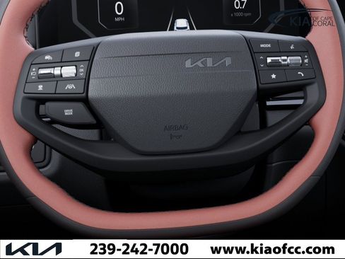 New 2026 Kia Sportage SX image 22