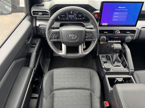 New 2025 Toyota 4Runner TRD Off-Road Premium image 17