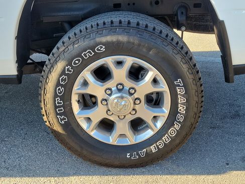 Used 2024 RAM 2500 Laramie image 9